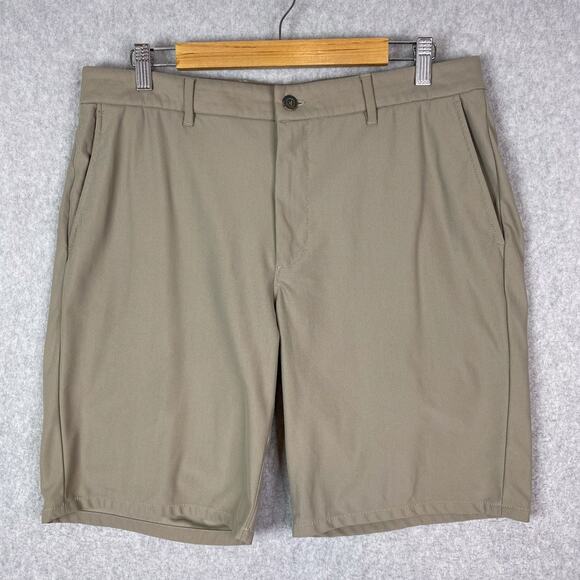 Johnnie-O Mens 34 Cross Country Prep-Formance Golf Shorts in Light Khaki (Read) - Picture 1 of 14